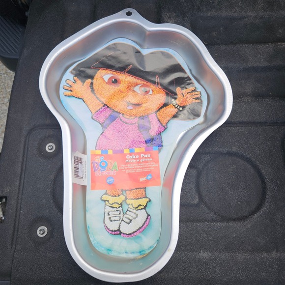 Wilton Other - Wilton Dora‎ the Explorer Cake Pan 2003 Vintage Baking Mold Nick Jr